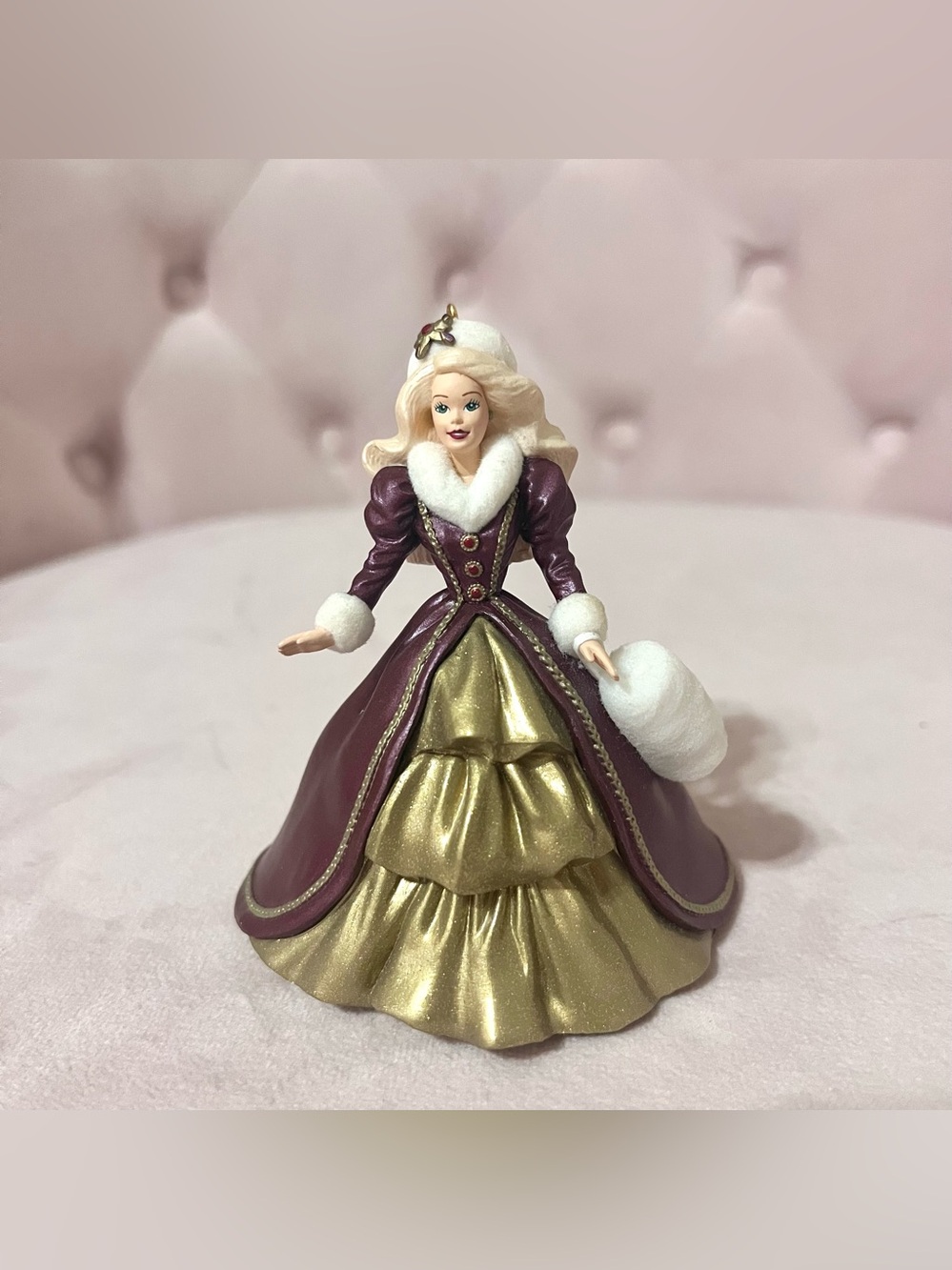 Vintage Hallmark Keepsake Ornament 1996 Holiday Barbie